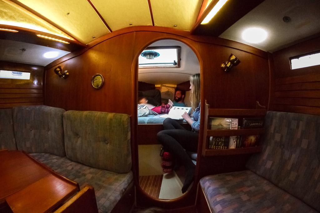 מלון Krokelvdalen Norwavey, Sleep In A Boat מראה חיצוני תמונה